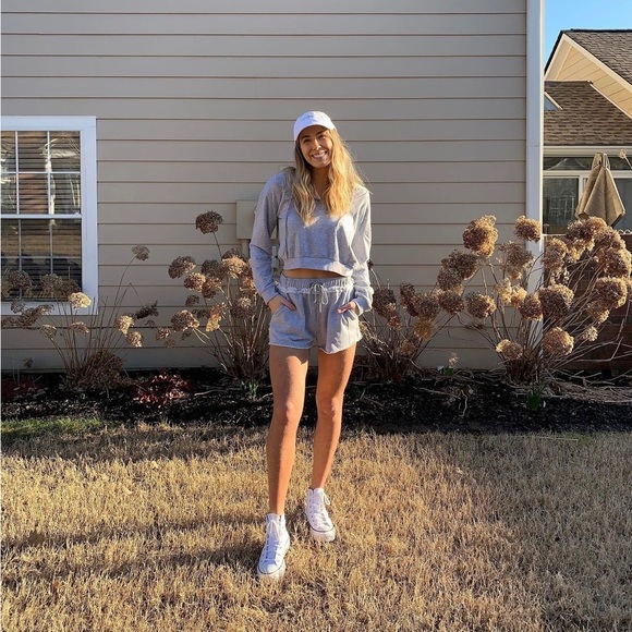 Altar’d State Lounge Set - Picture 1 of 3